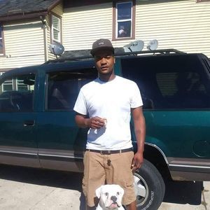 Meet your Posher, Larry